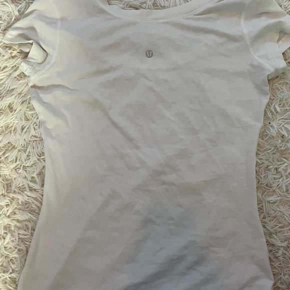 Lululemon shirt - Picture 1 of 2